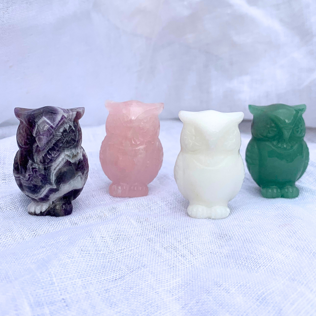 Chevron Amethyst Owl Carving
